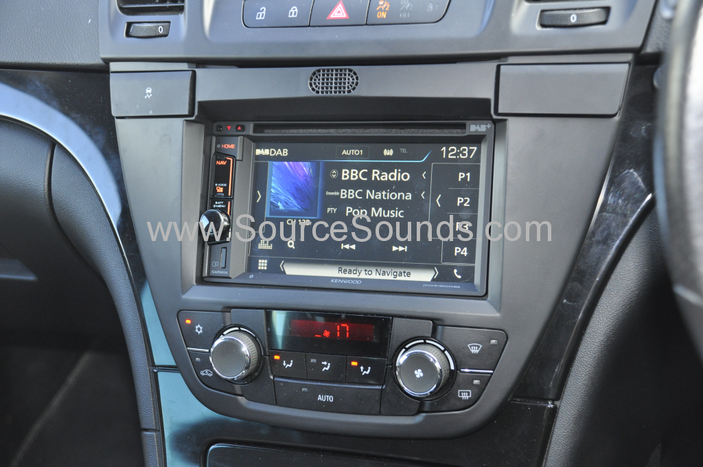 Vauxhall Insignia 2011 kenwood DAB upgrade 006