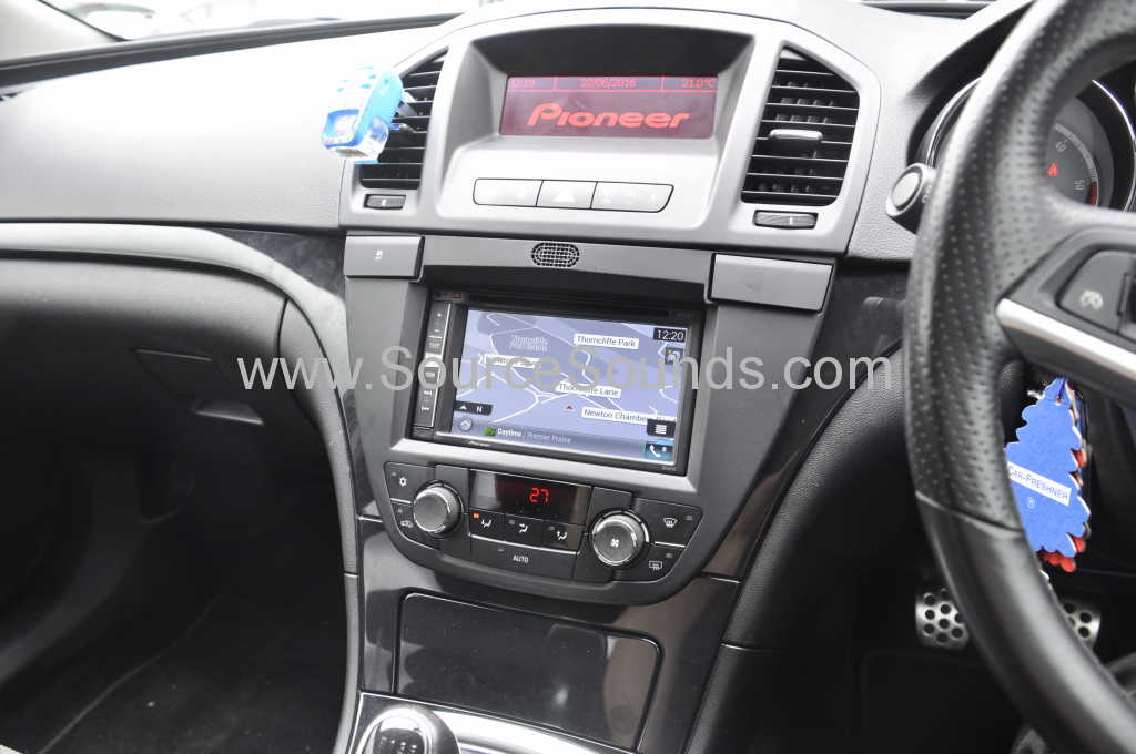 Vauxhall Insignia 2011 navigation upgrade 006