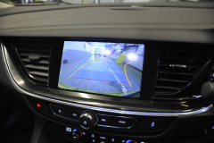 Vauxhall Insignia 2017 reverse camera moving lines 007