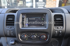 Vauxhall Vivaro 2017 DAB upgrade 006