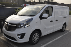 Vauxhall Vivaro 2017 navi upgrade 001
