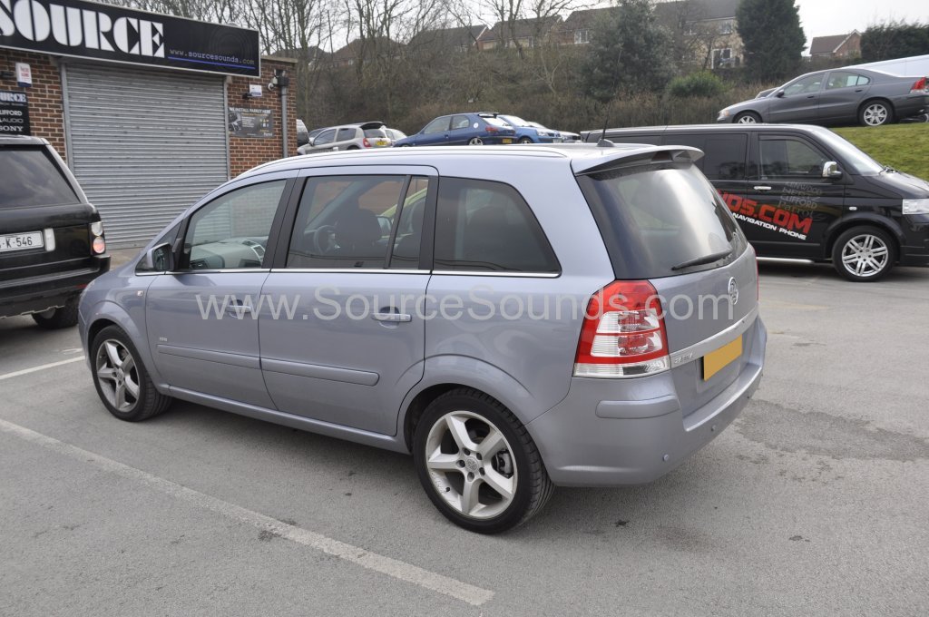 Vauxhall Zafira 2011 navigation upgrade 002.JPG