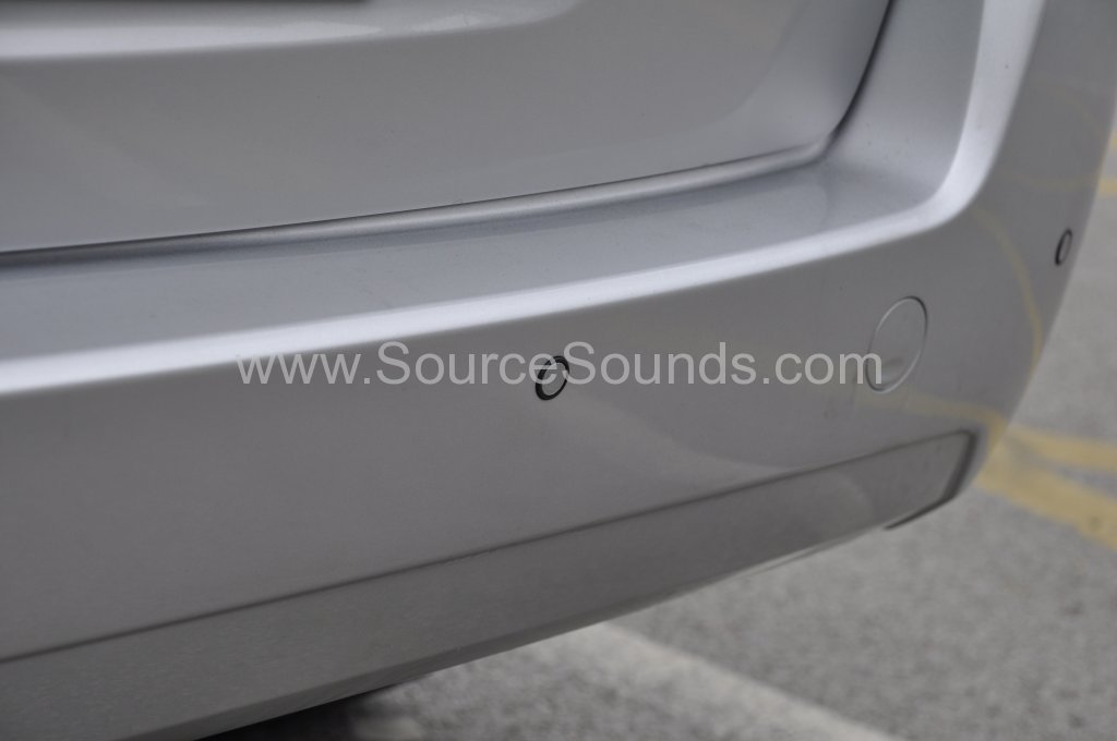 Vauxhall Zafira 2013 rear sensor upgrade 008