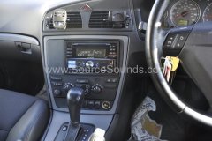 Volvo S60 2004 stereo upgrade 005.JPG