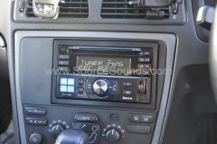 Volvo S60 2004 stereo upgrade 006.JPG