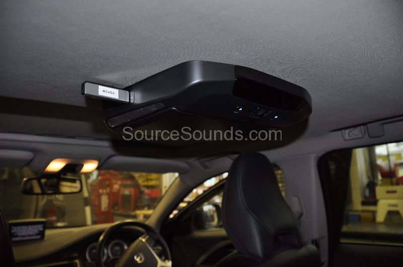 volvo-xc70-2010-roof-screen-upgrade-006 volvo-xc70-2010-roof-screen-upgrade-006