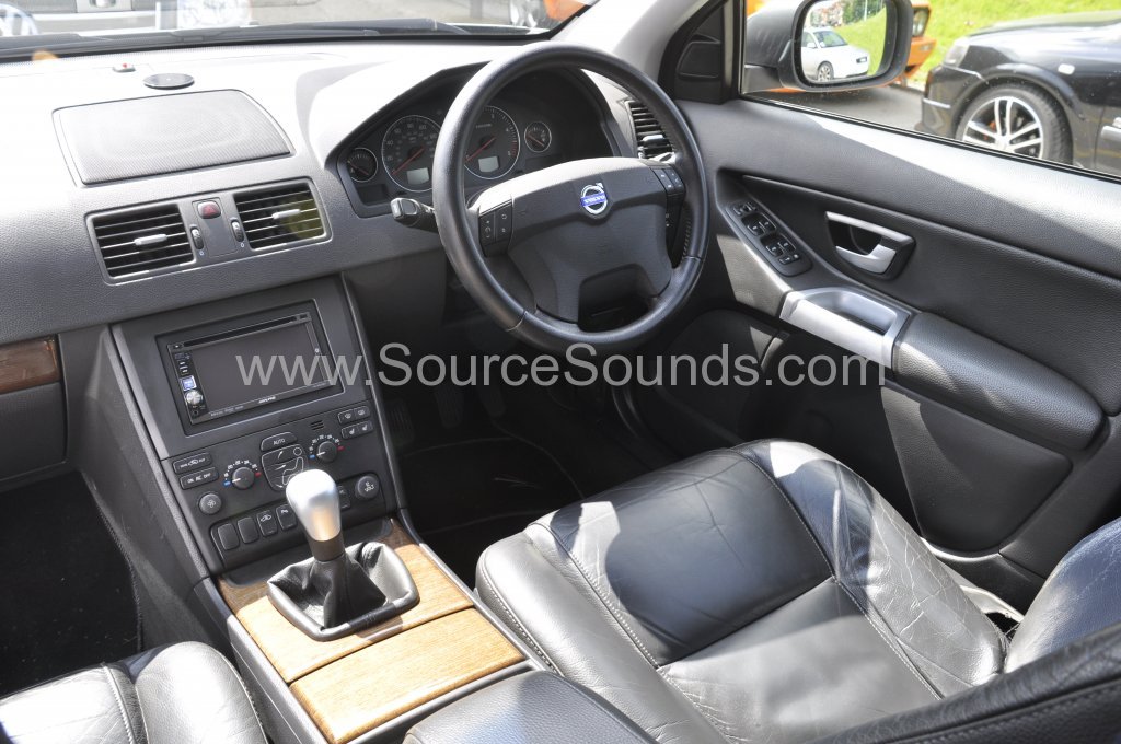 Volvo XC90 2004 screen upgrade 004