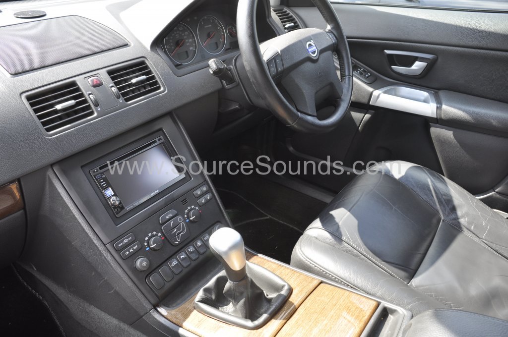Volvo XC90 2004 screen upgrade 005