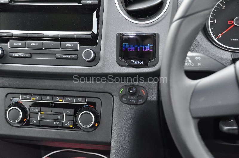 vw-amarok-2012-bluetooth-upgrade-005