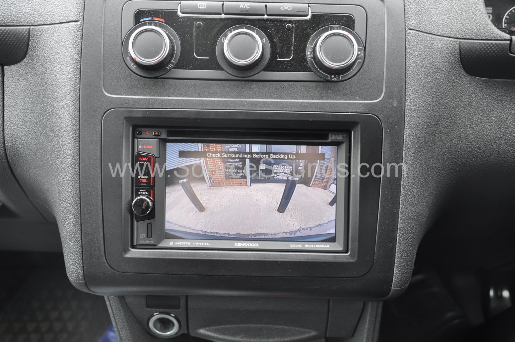 VW Caddy 2014 reverse camera upgrade 003