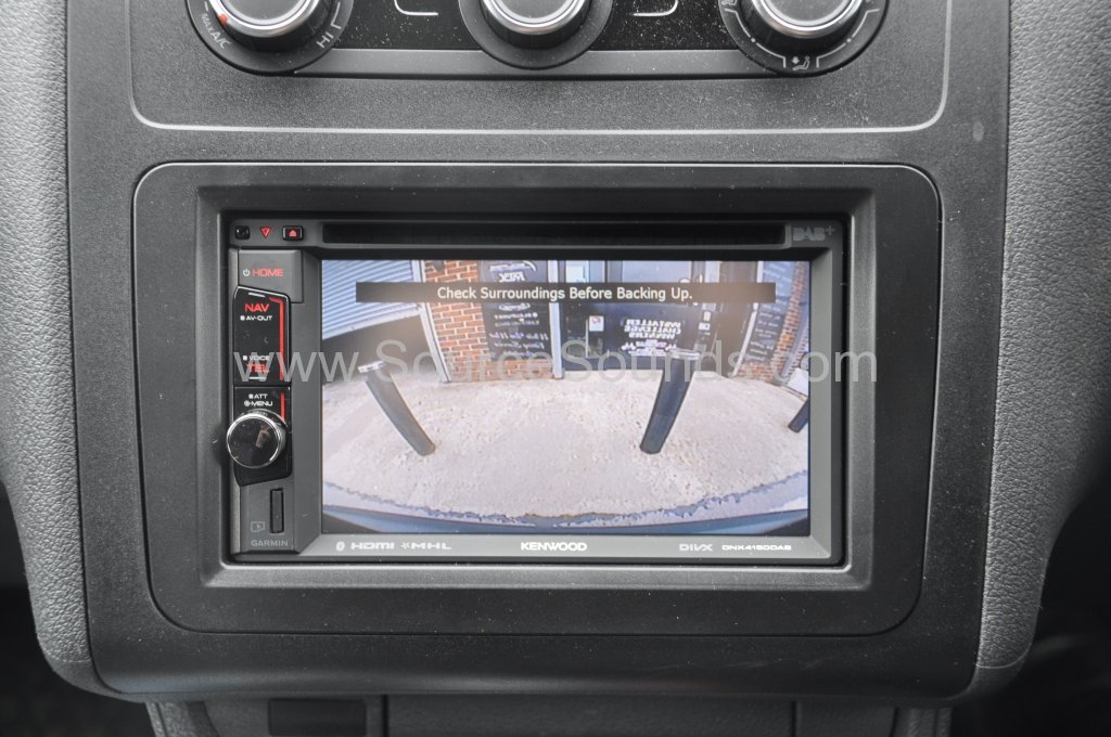 VW Caddy 2014 reverse camera upgrade 004