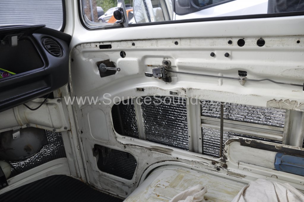 VW Camper 1972 sound proofing 003