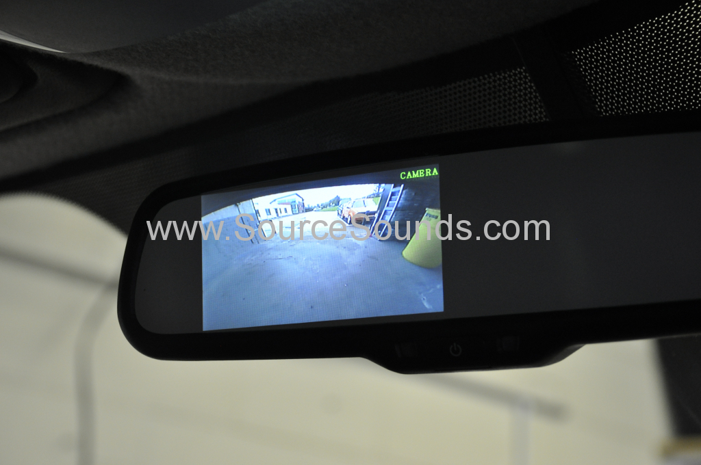 VW Crafter 2105 Pick Up reverse camera upgrade 005