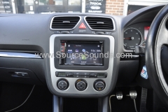 VW Eos 2007 DAB stereo upgrade 005