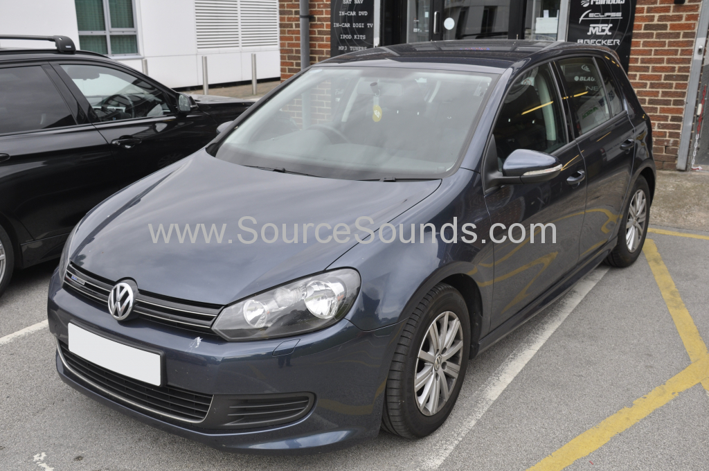 VW Golf 2011 rear parking sensors 001