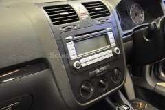 vw-golf-gt-2007-audio-upgrade-002