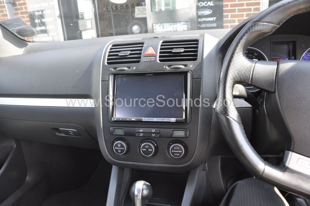 VW Golf Gti navigation upgrade 003