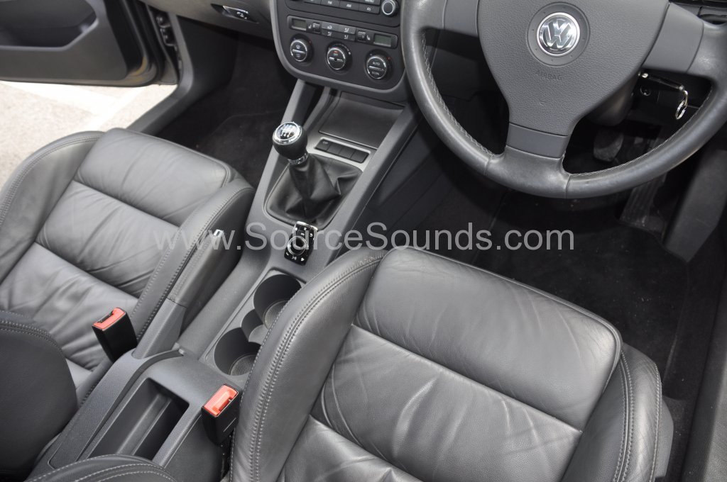 VW Golf Mk5 2005 bluetooth upgrade 006