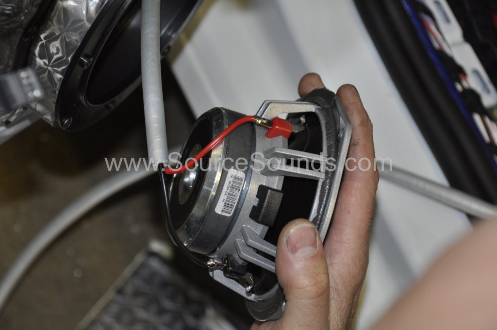 VW Golf Mk7 2014 audio upgrade 008