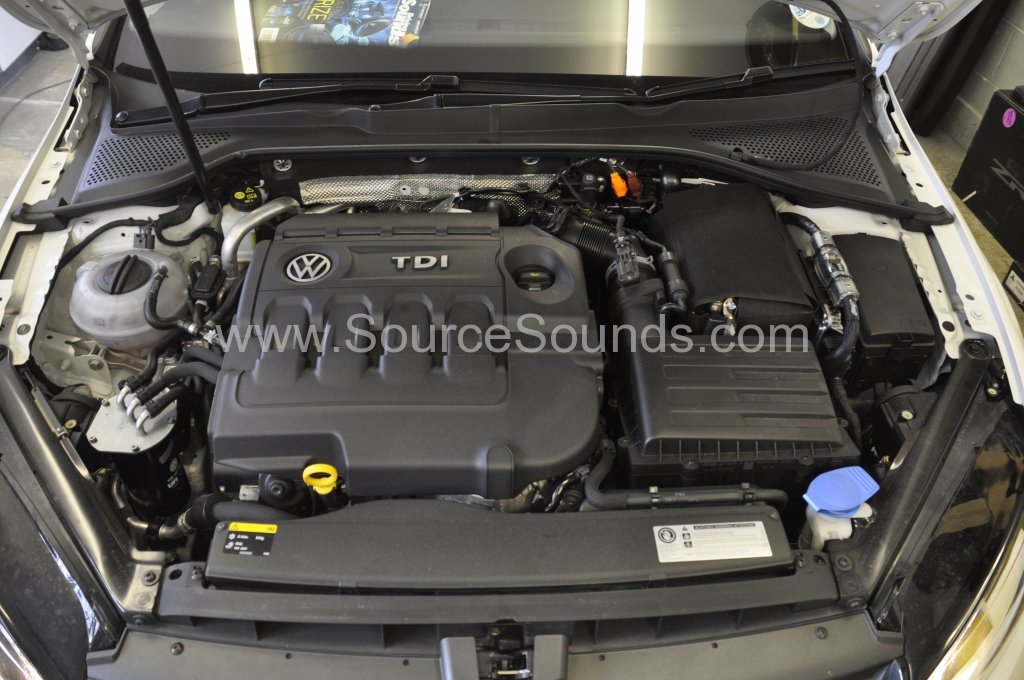 VW Golf Mk7 2014 audio upgrade 010