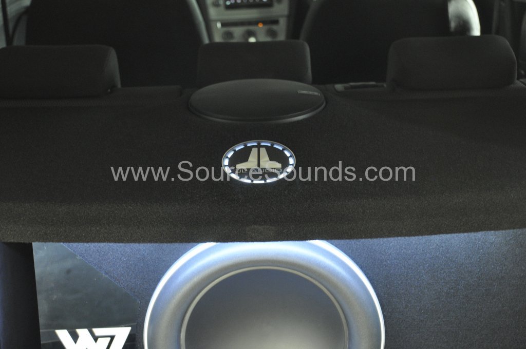 VW Golf Mk7 2014 audio upgrade 023