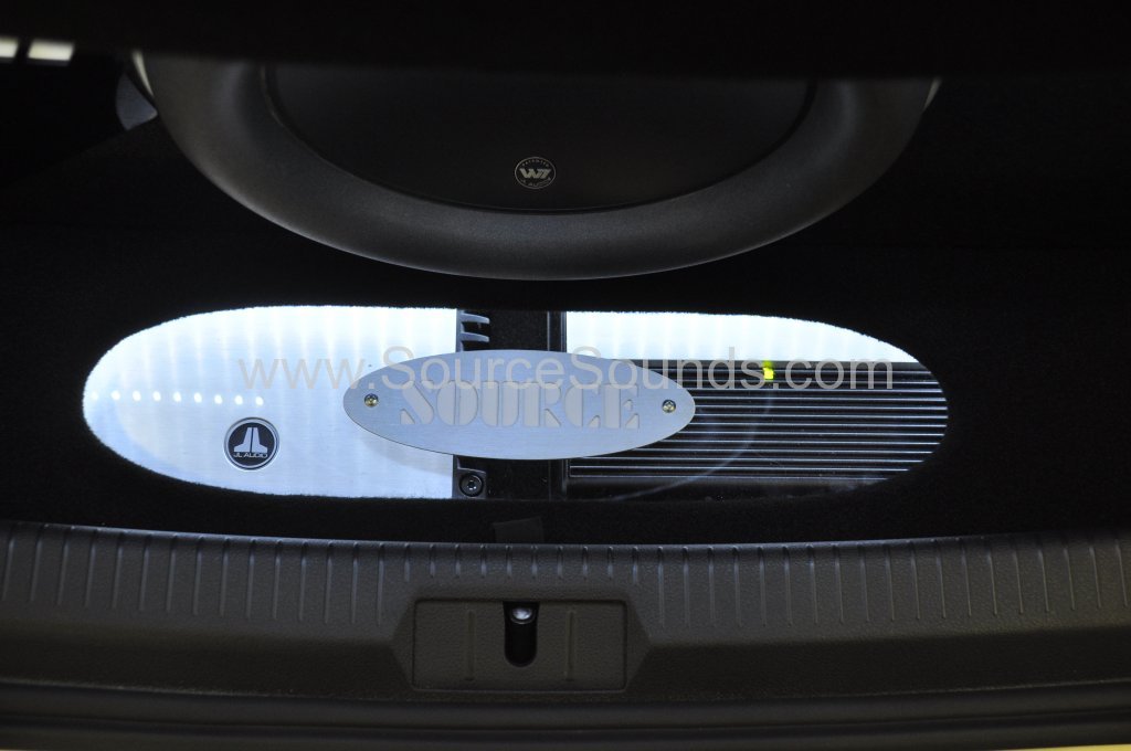 VW Golf Mk7 2014 audio upgrade 028