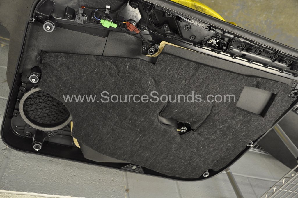 VW Golf MK7 2014 sound proofing upgrade 009