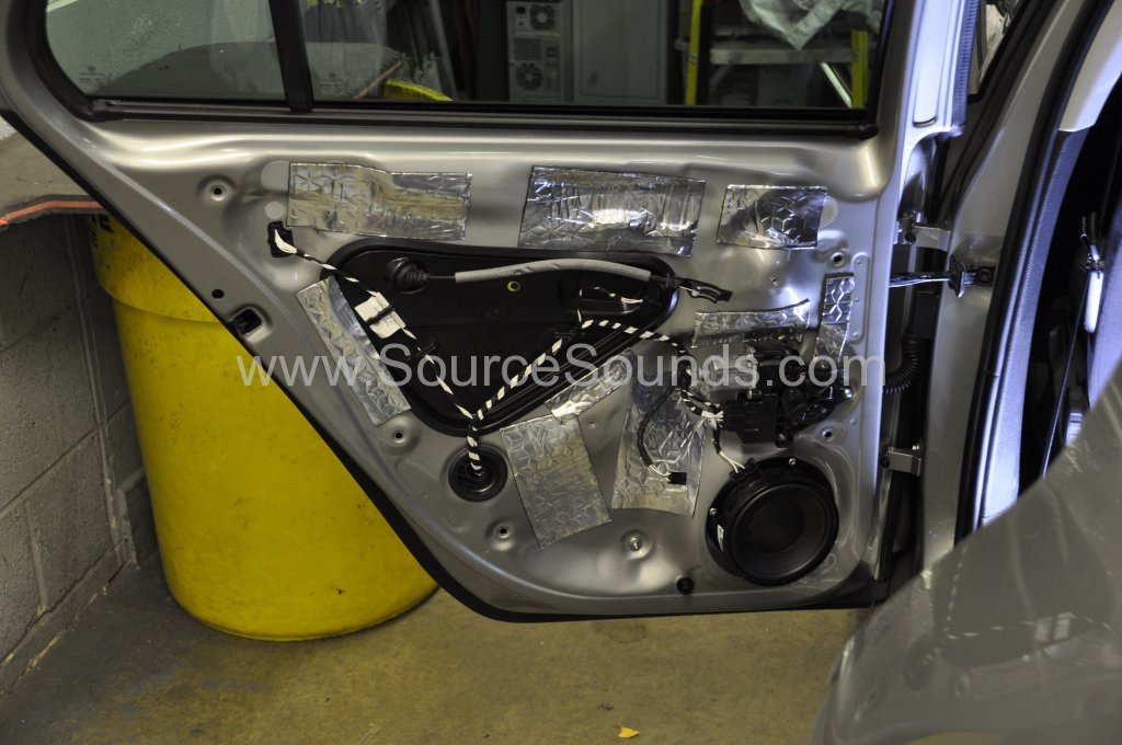 VW Golf MK7 2014 sound proofing upgrade 018