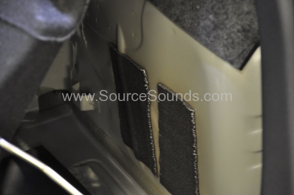 VW Golf MK7 2014 sound proofing upgrade 032