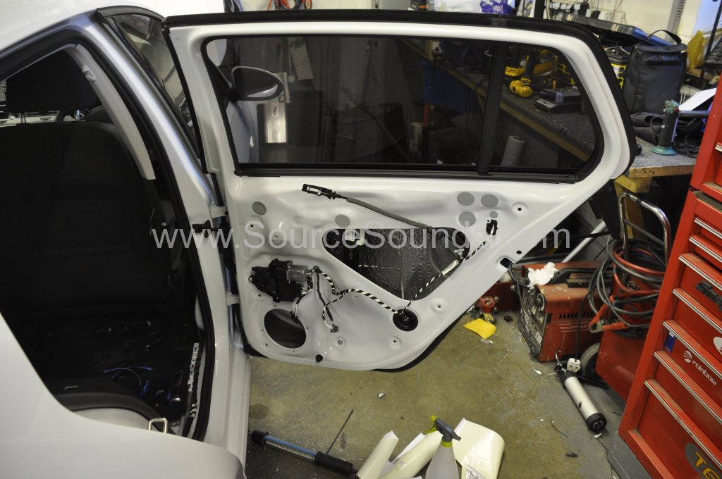 VW Golf Mk7 2014 sound proofing upgrade 011