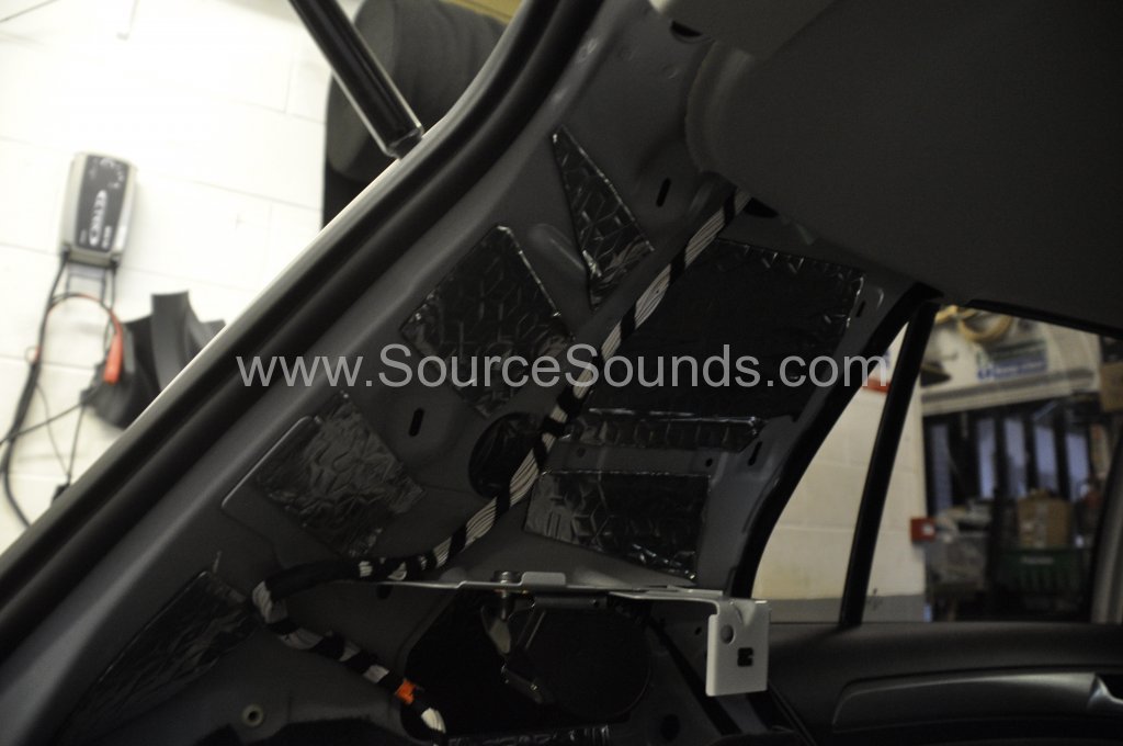 VW Golf Mk7 2014 sound proofing upgrade 023