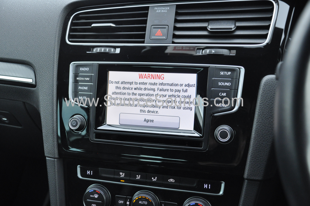 VW Golf R 2015 Garmin navigation upgrade 003