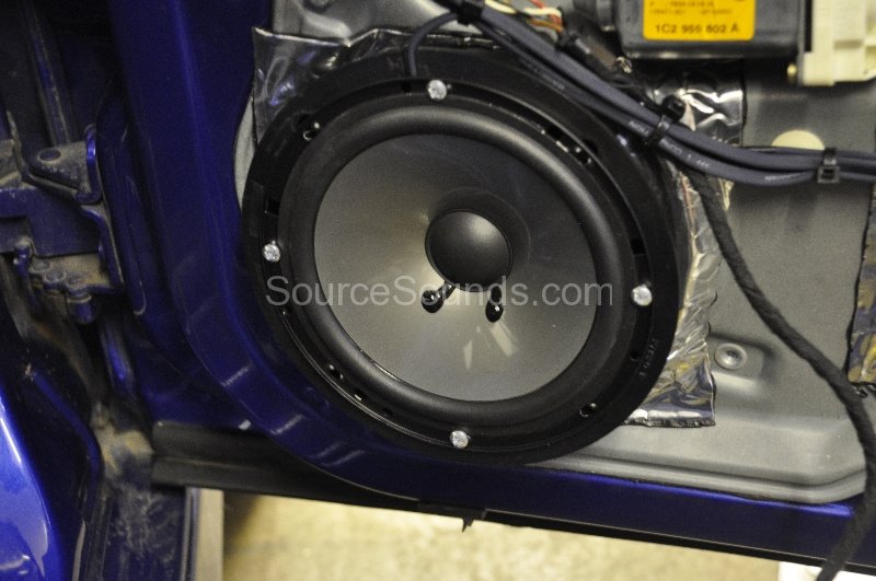 vw-golf-r32-2003-audio-upgrade-008 vw-golf-r32-2003-audio-upgrade-008