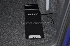 vw-golf-r-custom-install-015