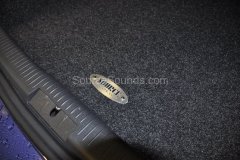 vw-golf-r-custom-install-016