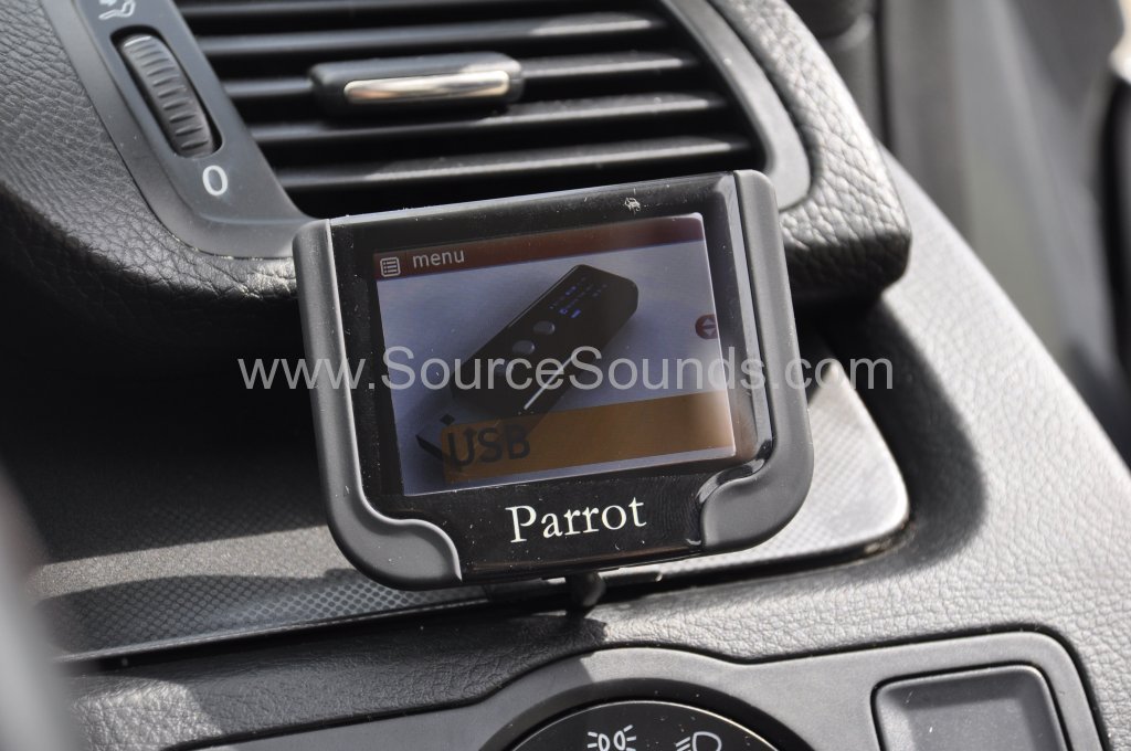 VW Passat 2007 MKI9200 bluetooth upgrade 008