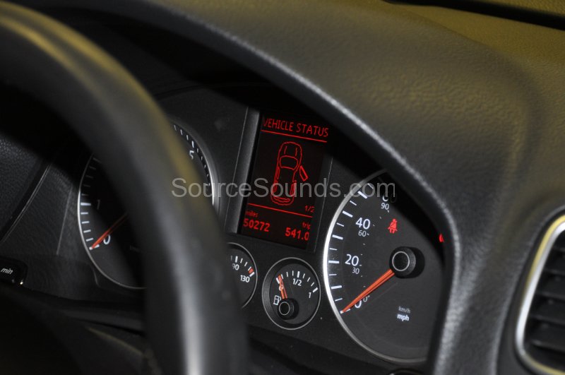 vw-scirocco-2009-oem-phone-kit-upgrade-005