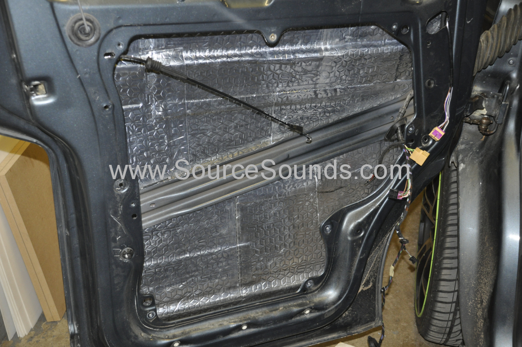 VW T5 2007 sound proofing 003