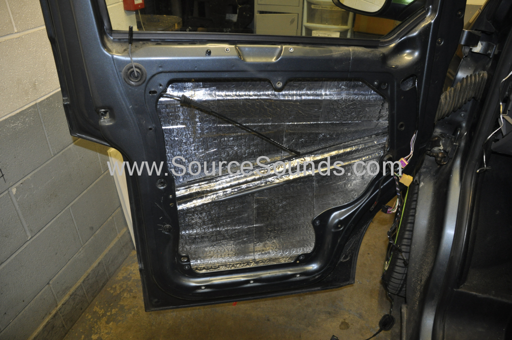VW T5 2007 sound proofing 004