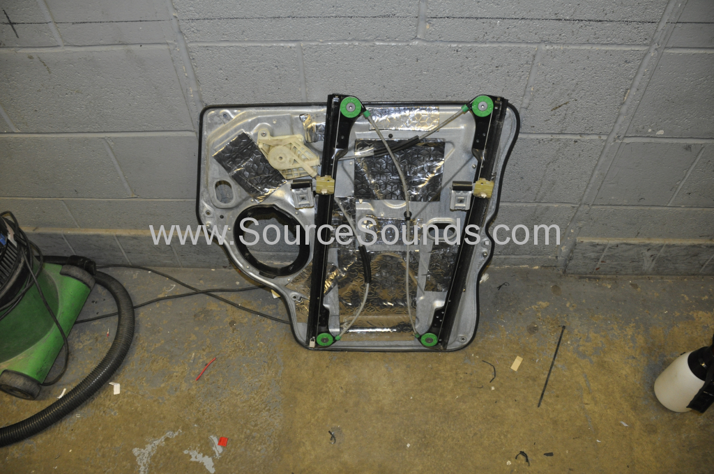 VW T5 2007 sound proofing 007