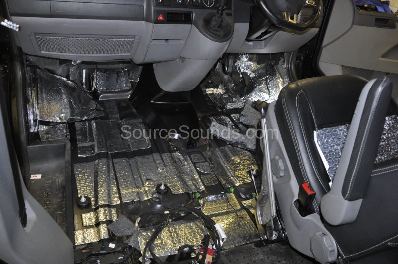 vw-t5-2009-sound-deadening-floor-003