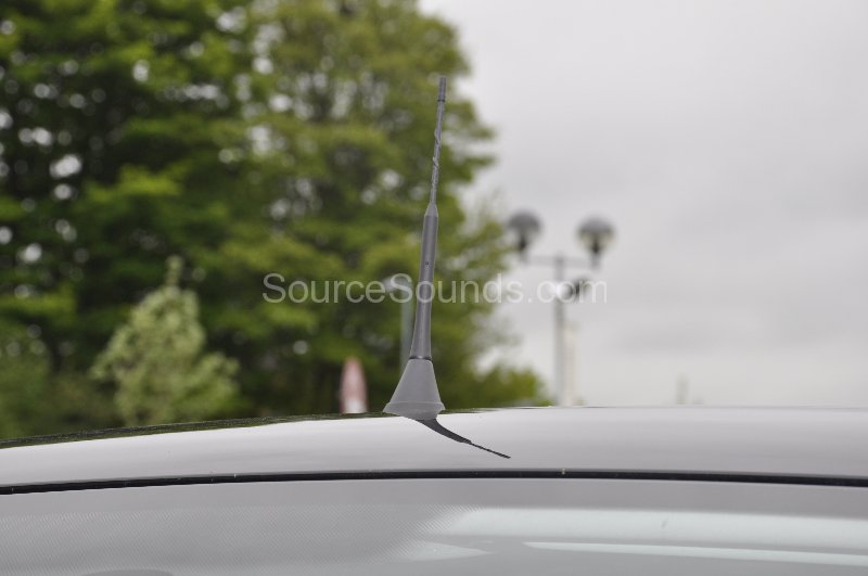 vw-t5-2013-dab-aerial-upgrade-003 vw-t5-2013-dab-aerial-upgrade-003