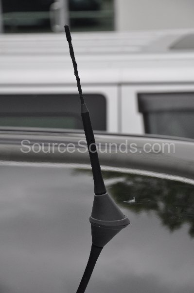 vw-t5-2013-dab-aerial-upgrade-007