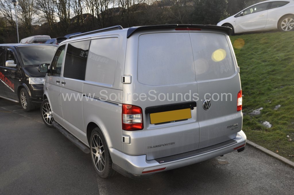 VW T5 2014 reverse camera upgrade 002