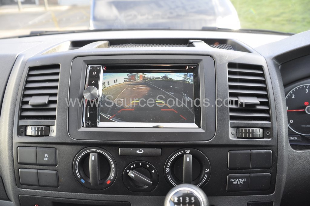 VW T5 2014 reverse camera upgrade 009