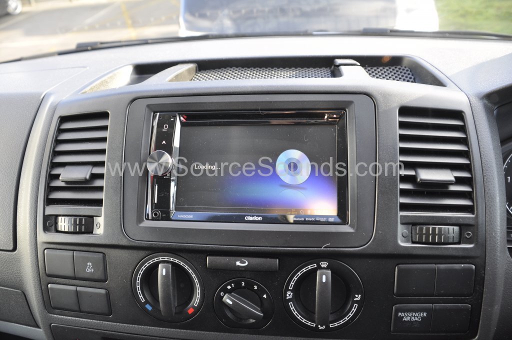 VW T5 2014 reverse camera upgrade 012