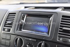 VW T5 2014 reverse camera upgrade 008