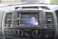 VW T5 2014 reverse camera upgrade 012