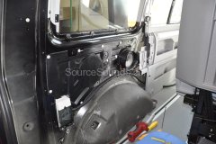 vw-t5-california-2013-240v-system-003