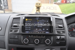 VW Transporter T5 2012 DAB upgrade 004